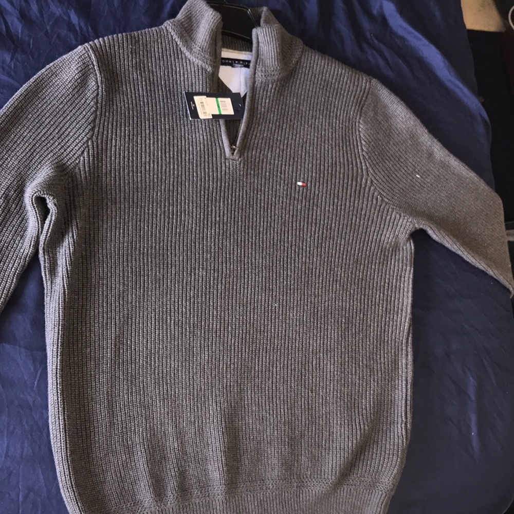 TOMMY HILFIGER SWEATER